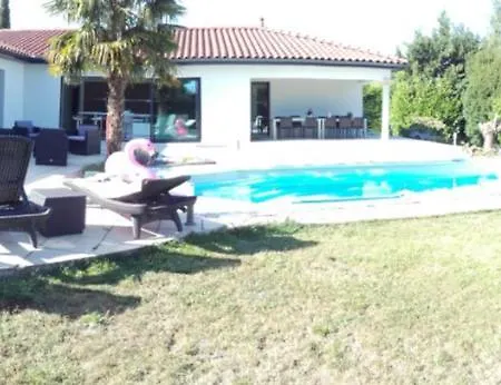 La Terrasse Du Golf * Lucenay